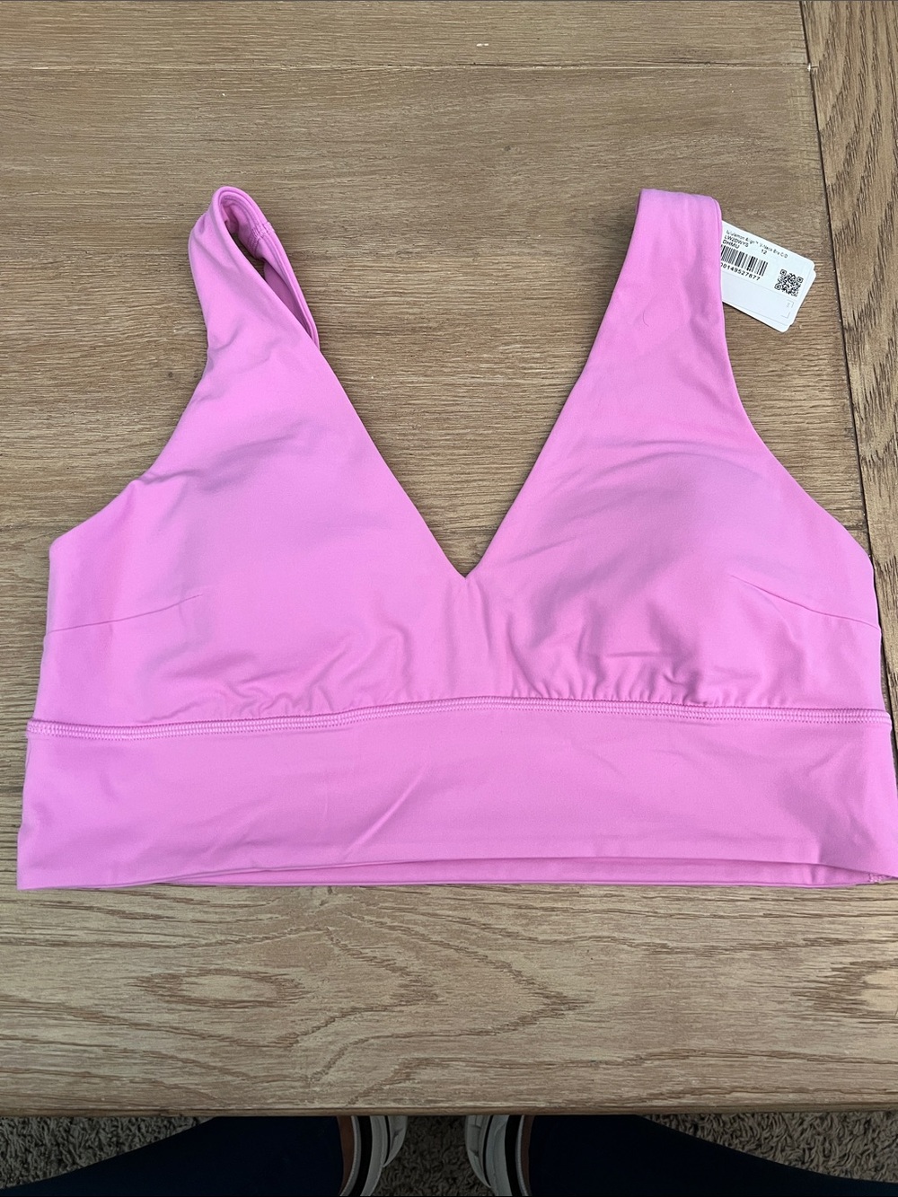 NEW Lululemon Align Women’s Pink V-Neck Bra